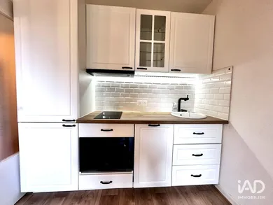 Apartment in SAINT-RAPHAËL (83700)