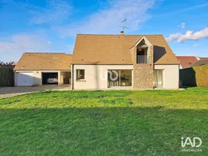 Maison à MÉZIÈRES-SUR-SEINE (78970)