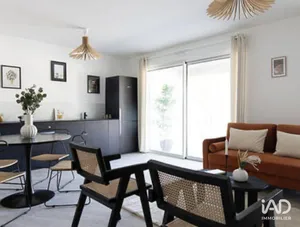 Apartment in VANNES (56000)