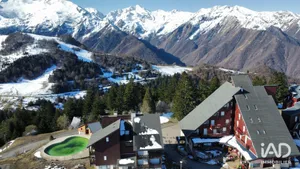 Restaurant in USTOU (09140)