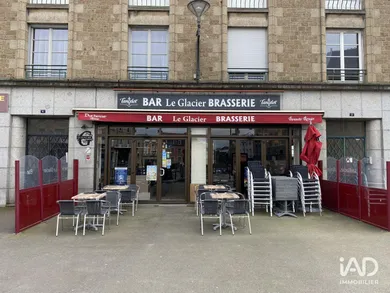 Bar-brasserie à FOUGÈRES (35300)