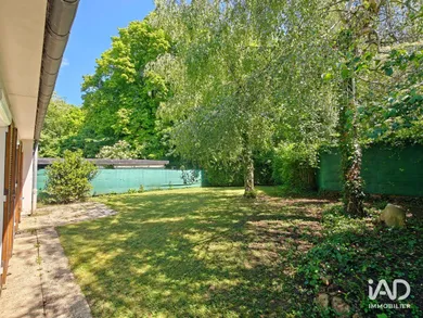 House in LE MÉE-SUR-SEINE (77350)