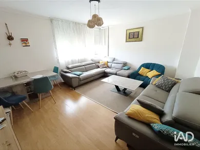 Apartment in SAINT-MICHEL-SUR-ORGE (91240)