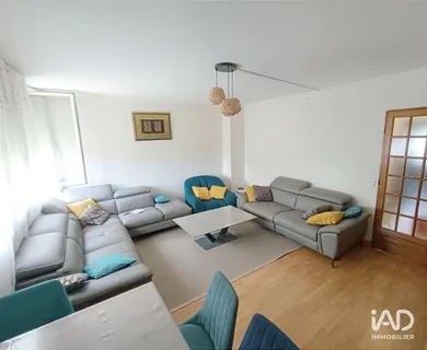 Apartment in SAINT-MICHEL-SUR-ORGE (91240)
