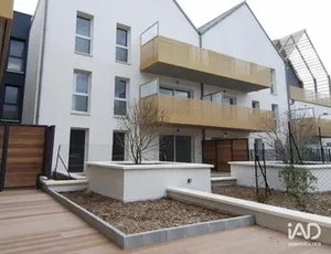 Apartment in SAINT-BARTHÉLEMY-D'ANJOU (49124)