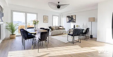 Appartement à ÉVRY-COURCOURONNES (91000)