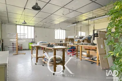 Business asset in LES AVENIÈRES VEYRINS-THUELLIN (38630)