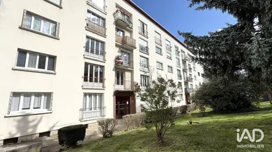 Appartement à CRÉTEIL (94000)