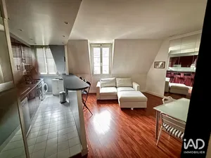 Appartement à PARIS (75016)