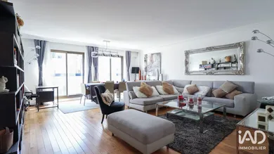 Appartement à NEUILLY-SUR-SEINE (92200)