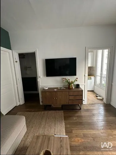 Apartment in LE KREMLIN-BICÊTRE (94270)