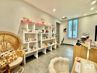 Boutique/Local commercial à NÎMES (30000)