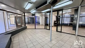 Commercial in MOIRANS (38430)