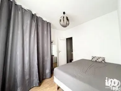 Appartement à PARIS (75017)