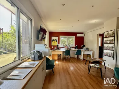 Office in AIX-EN-PROVENCE (13090)