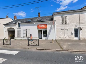 Commercial walls in SAINT-AY (45130)