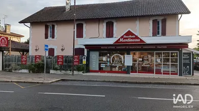 Commercial in LIT-ET-MIXE (40170)