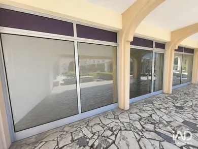 Boutique/Local commercial à CHAMBRAY-LÈS-TOURS (37170)