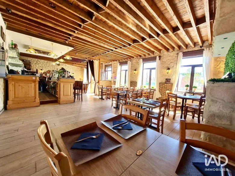 Bar-brasserie à SANTES (59211) · 120 m² · 240 000 €
