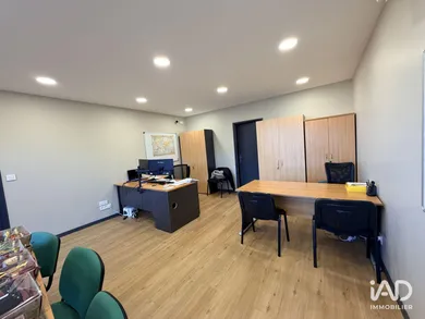 Office in SAINT-RESTITUT (26130)