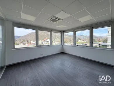 Business asset in SAINT-ÉTIENNE-DE-CROSSEY (38960)