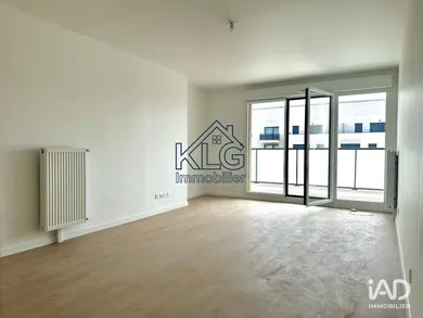 Appartement à LE COUDRAY (28630)