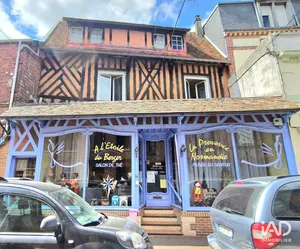 Boutique/Local commercial à FORGES-LES-EAUX (76440)