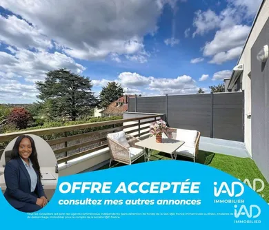Appartement à VAUX-LE-PÉNIL (77000)