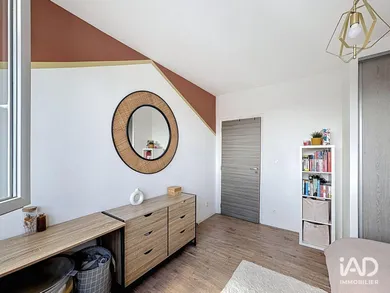 Apartment in VAUX-LE-PÉNIL (77000)