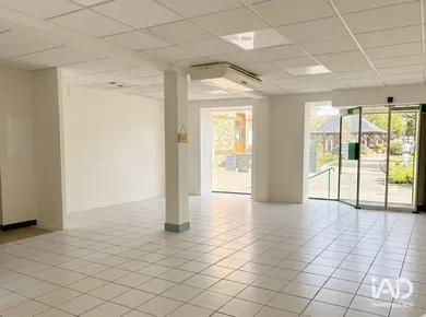 Murs commerciaux à NOZAY (91620)