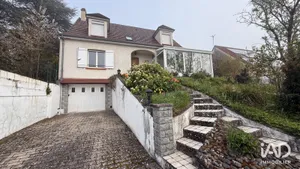 Maison à PONT-SUR-YONNE (89140)