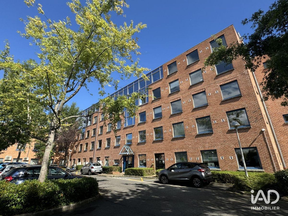 Bureaux de 285 m² à ÉVRY (91000)
