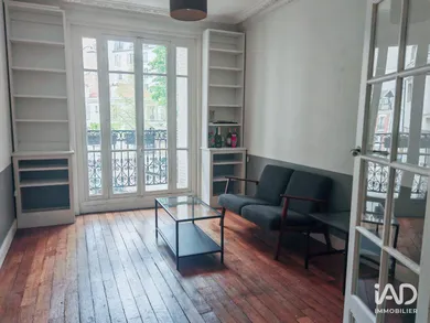 Apartment in PARIS (75015)