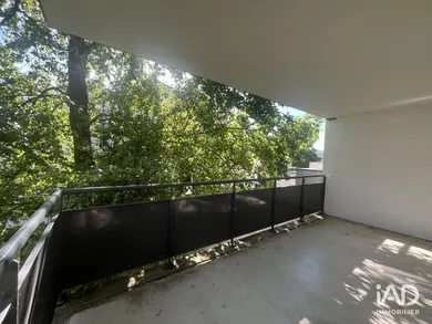 Apartment in VILLENAVE-D'ORNON (33140)