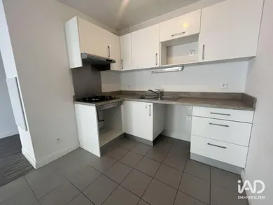 Apartment in VILLENAVE-D'ORNON (33140)