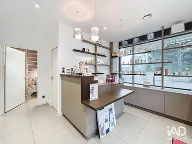 Commercial in MARCY-L'ÉTOILE (69280)