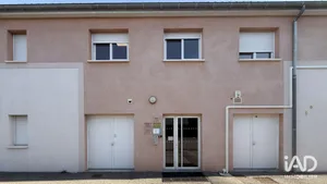 Business asset in ROBION (84440)
