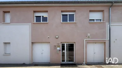 Business asset in ROBION (84440)