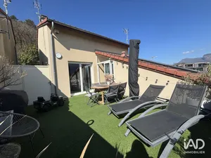 Appartement à SASSENAGE (38360)