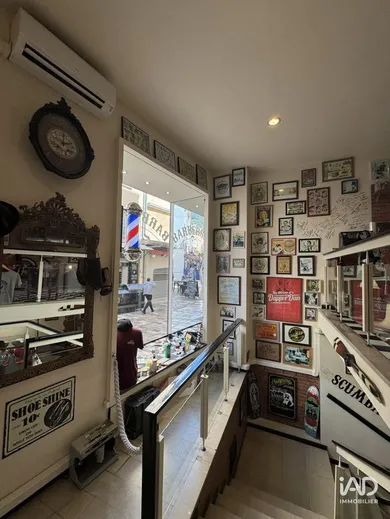 Boutique/Local commercial à HYÈRES (83400)