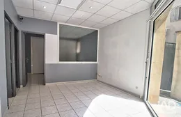 Commercial walls in LE BEAUSSET (83330)