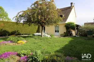 House in BRÉVAL (78980)