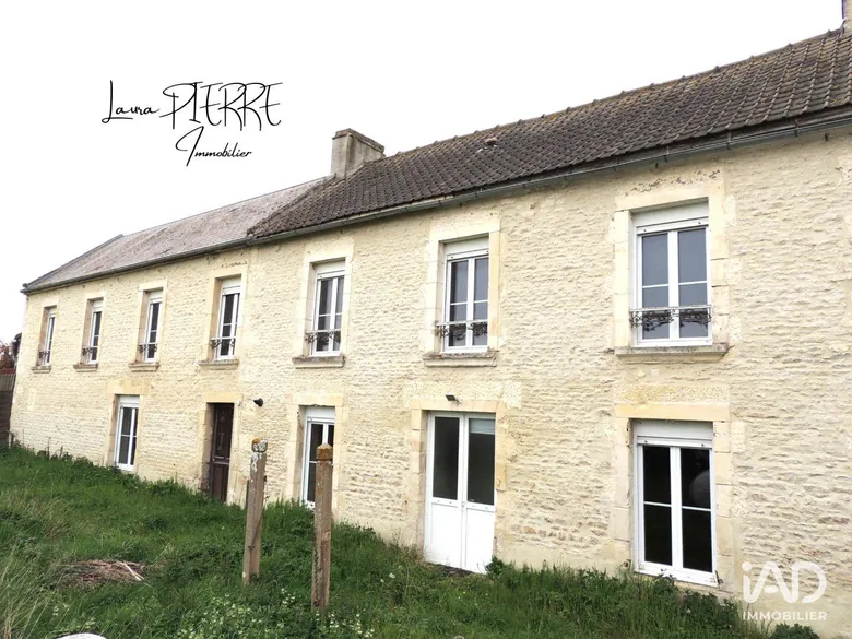 Maison 6 pièces 143 m² · à Saint-Aignan-de-Cramesnil · 143 m² · 270 400 €