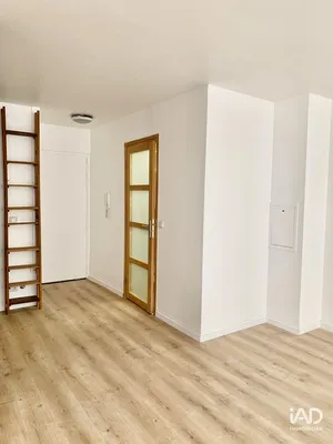Apartment in SAINT-DENIS (93200)