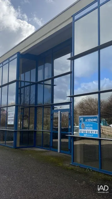 Commercial walls in JOUY-AUX-ARCHES (57130)