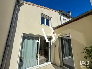 Maison à LÉOGNAN (33850)