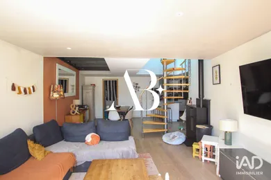 Maison à LÉOGNAN (33850)
