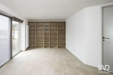 Murs commerciaux  à YUTZ (57970)