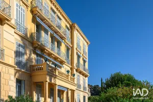Appartement à MENTON (06500)