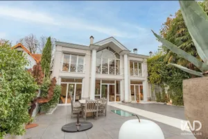 Maison à NOGENT-SUR-MARNE (94130)